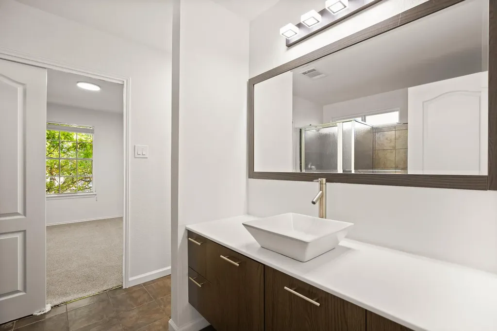 2011 Monica Lane Round Rock TX 78664