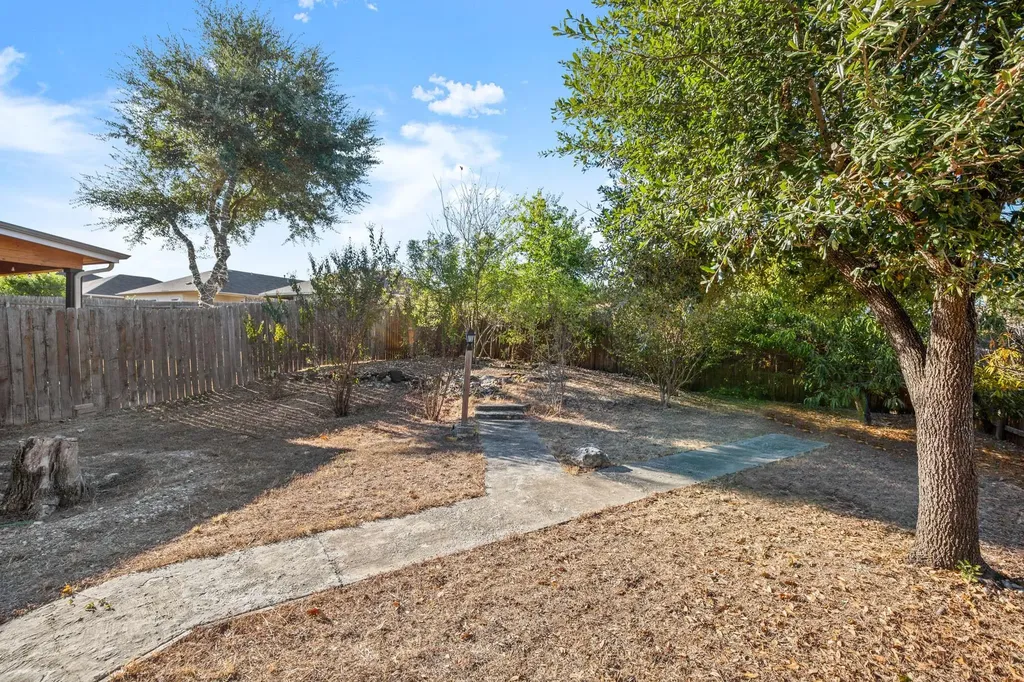2011 Monica Lane Round Rock TX 78664