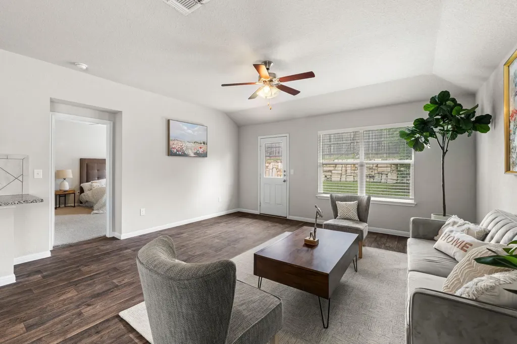 10809 Gonzales Ranger Pass Austin TX 78754