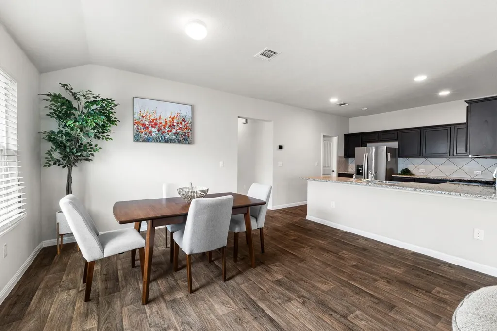 10809 Gonzales Ranger Pass Austin TX 78754
