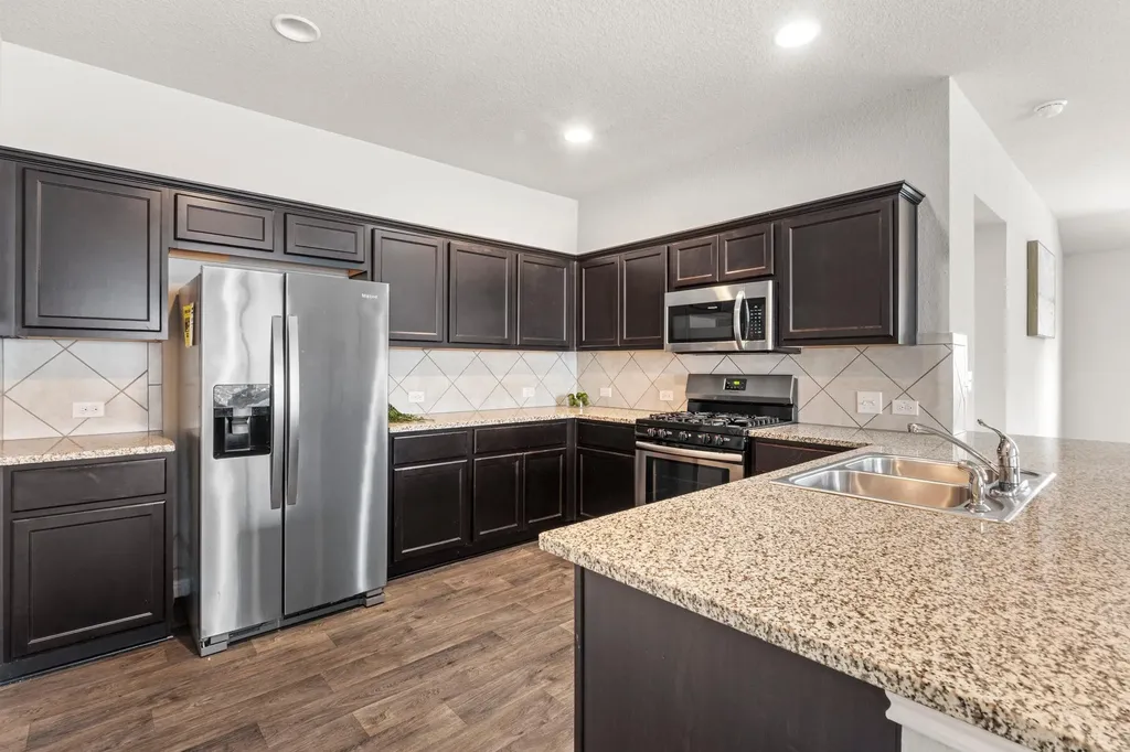 10809 Gonzales Ranger Pass Austin TX 78754