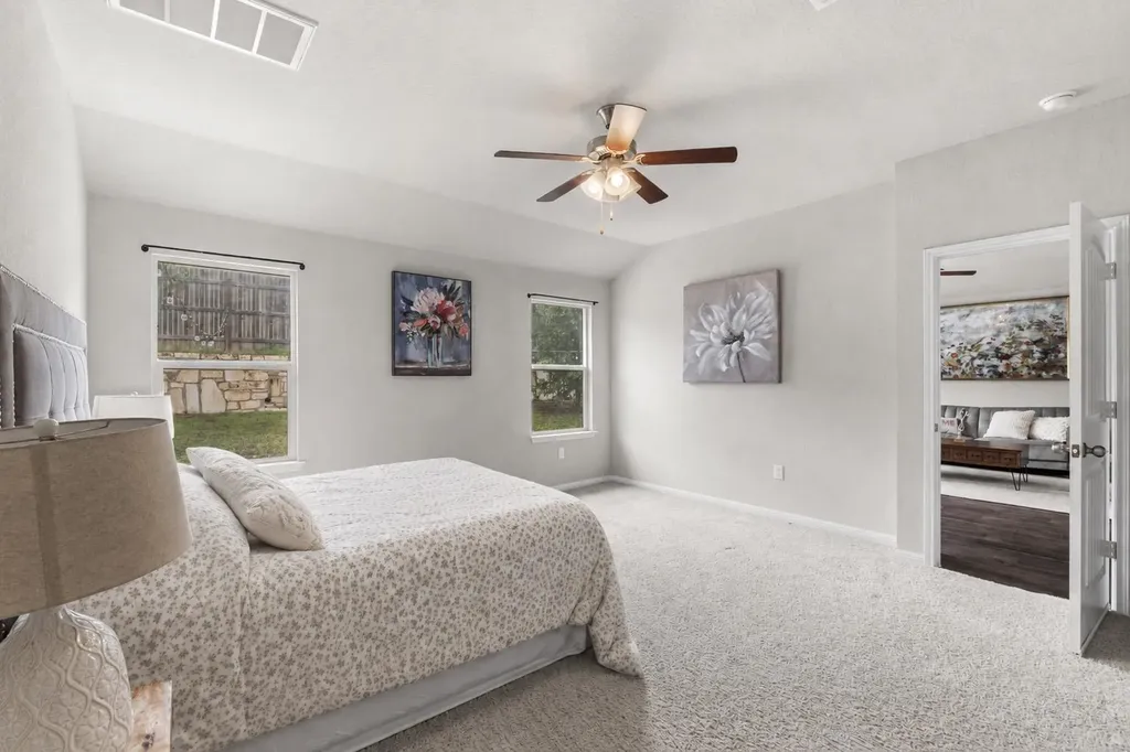 10809 Gonzales Ranger Pass Austin TX 78754