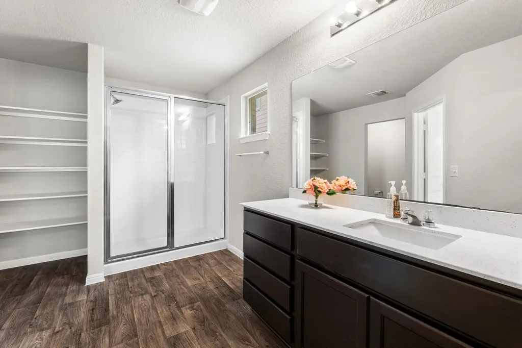 10809 Gonzales Ranger Pass Austin TX 78754