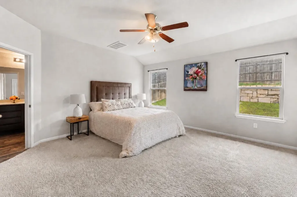 10809 Gonzales Ranger Pass Austin TX 78754