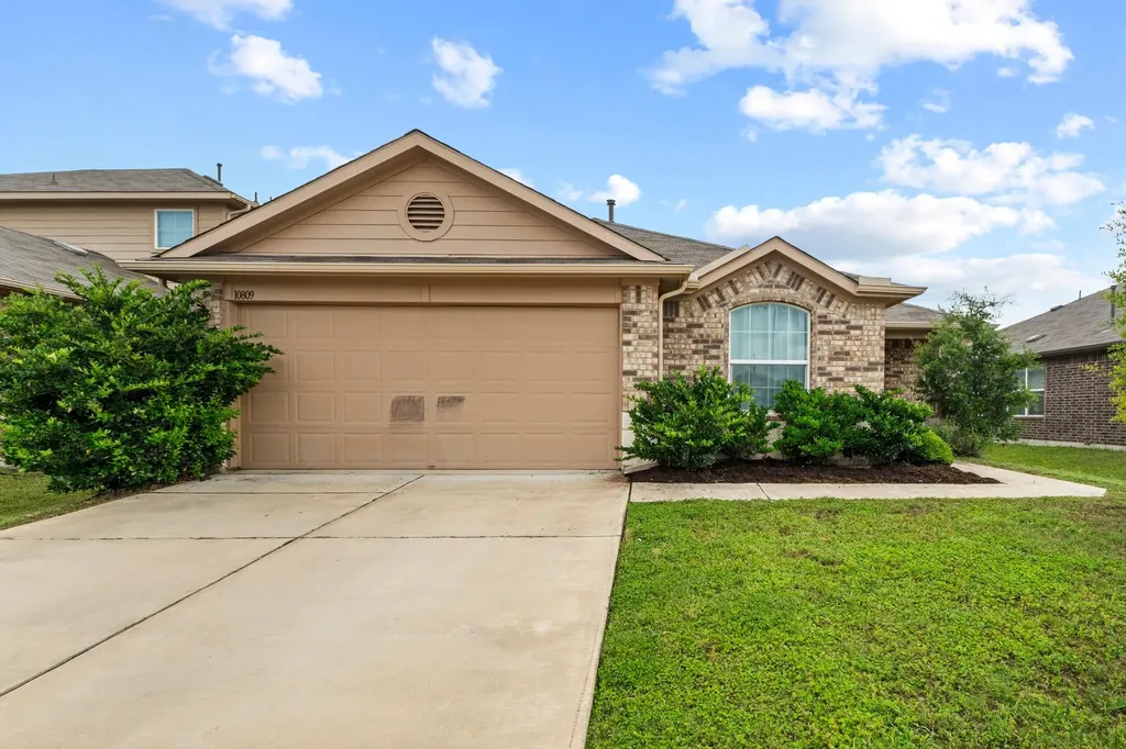 10809 Gonzales Ranger Pass Austin TX 78754