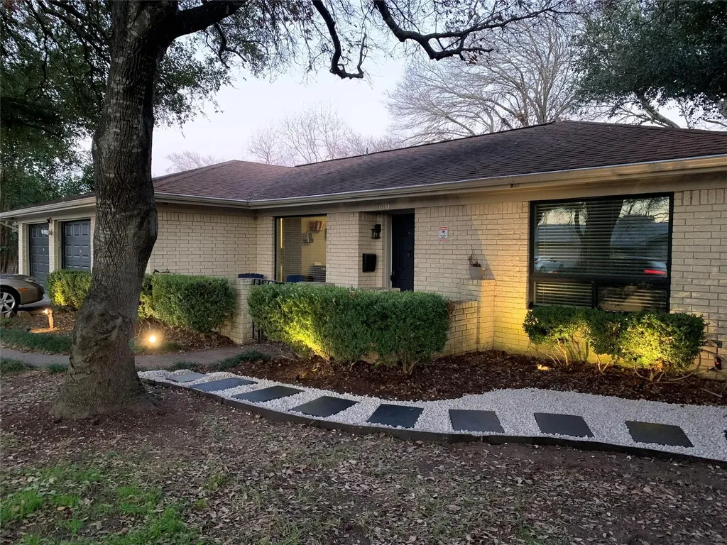9003 Hunters Trace Austin TX 78758