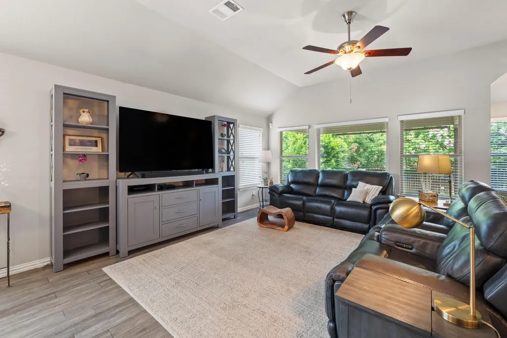 7006 Etna Way Round Rock TX 78665