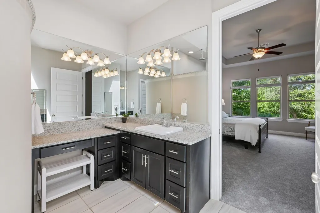 329 Mendocino Lane Austin TX 78737