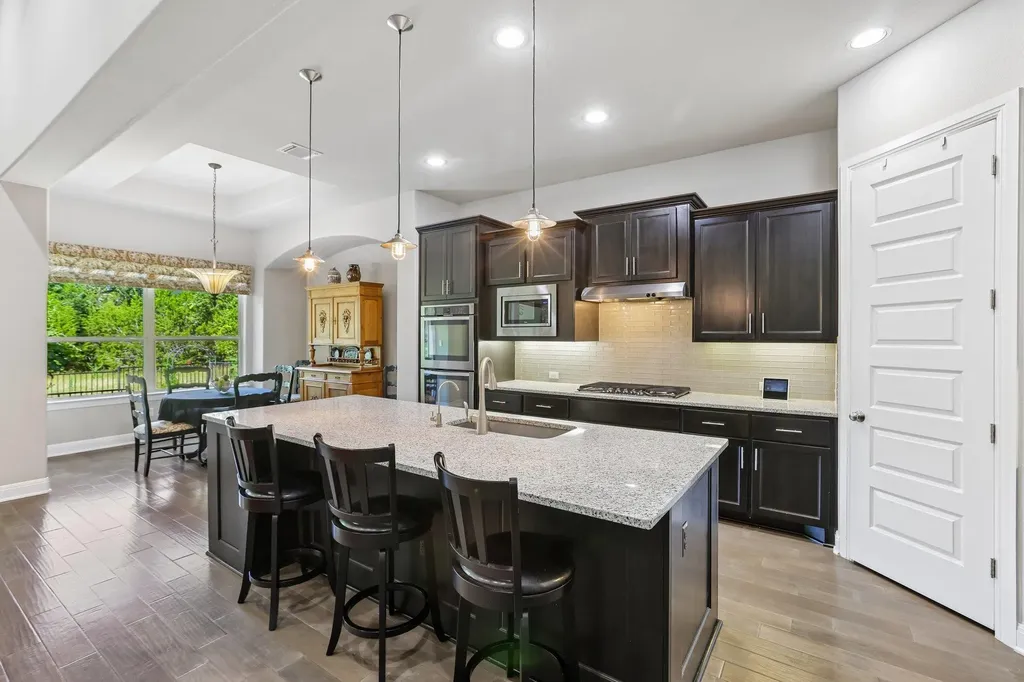329 Mendocino Lane Austin TX 78737