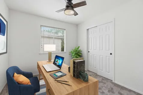 1724 Canon Yeomans Trail Austin TX 78748