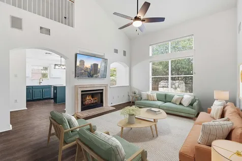 1724 Canon Yeomans Trail Austin TX 78748