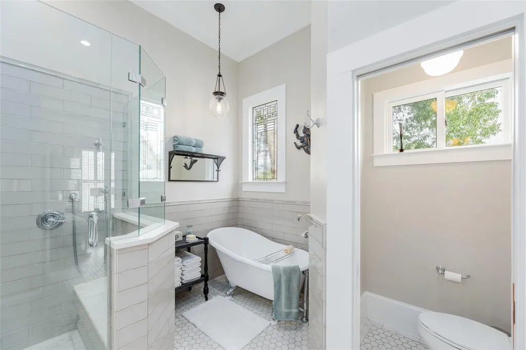 403 E 4th Street Georgetown TX 78626