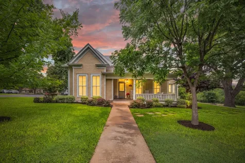 403 E 4th Street Georgetown TX 78626
