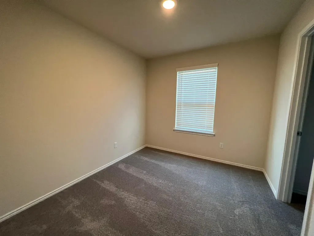 40 Pacific Loon Street Leander TX 78641