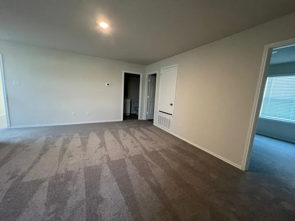 40 Pacific Loon Street Leander TX 78641