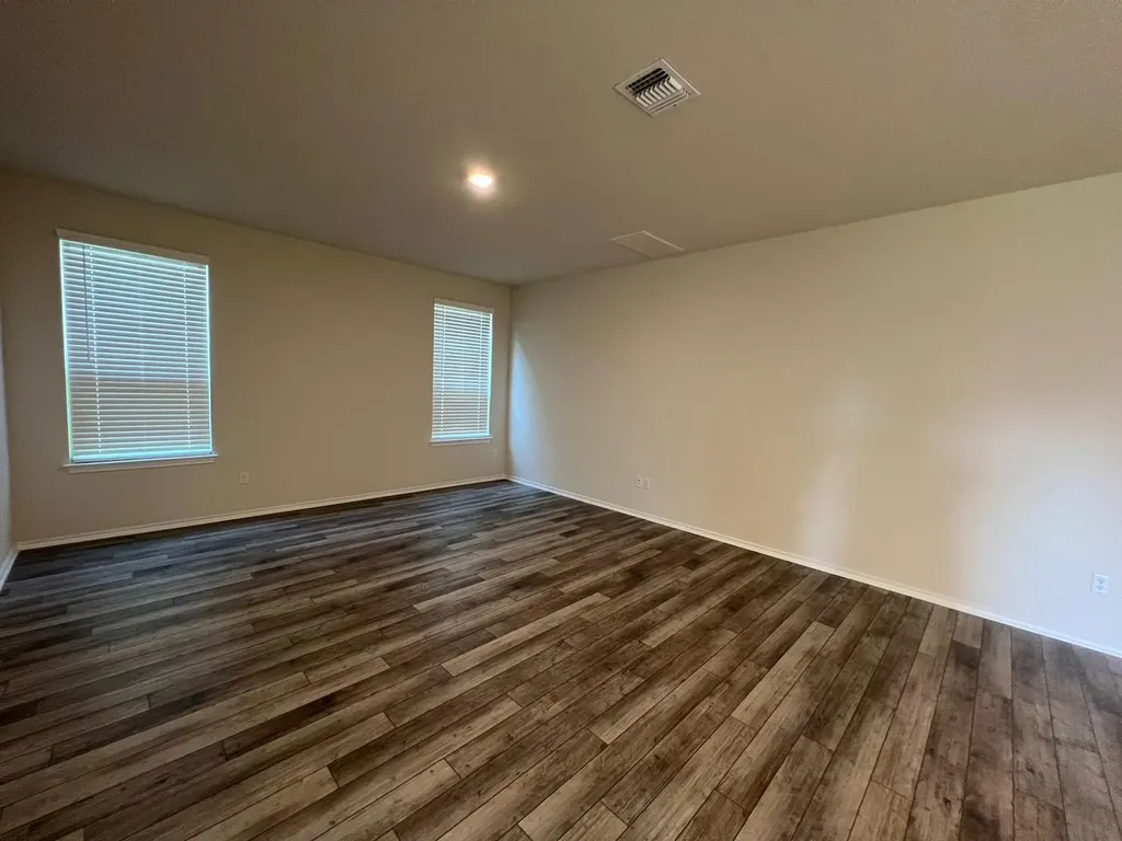 40 Pacific Loon Street Leander TX 78641