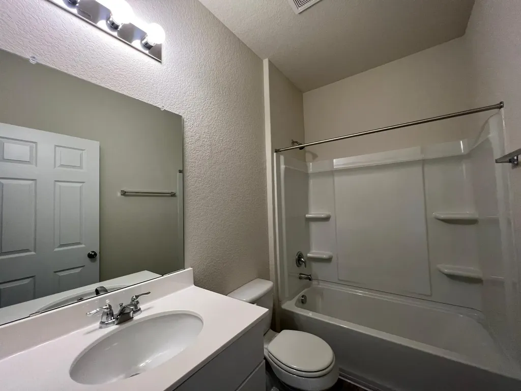 40 Pacific Loon Street Leander TX 78641