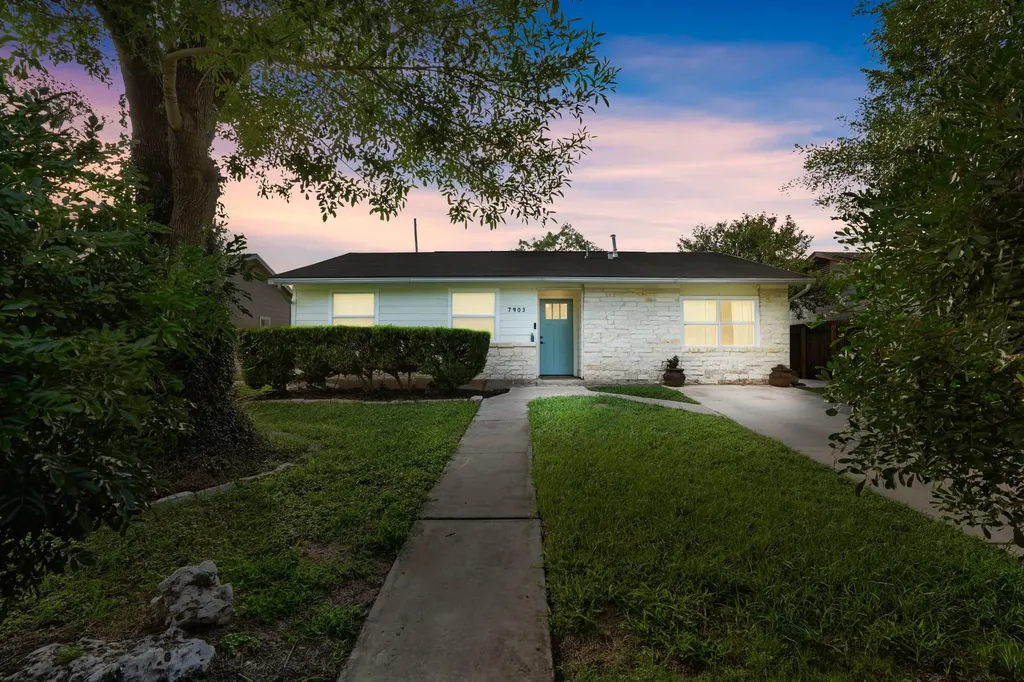 7903 Bixler Drive Austin TX 78744