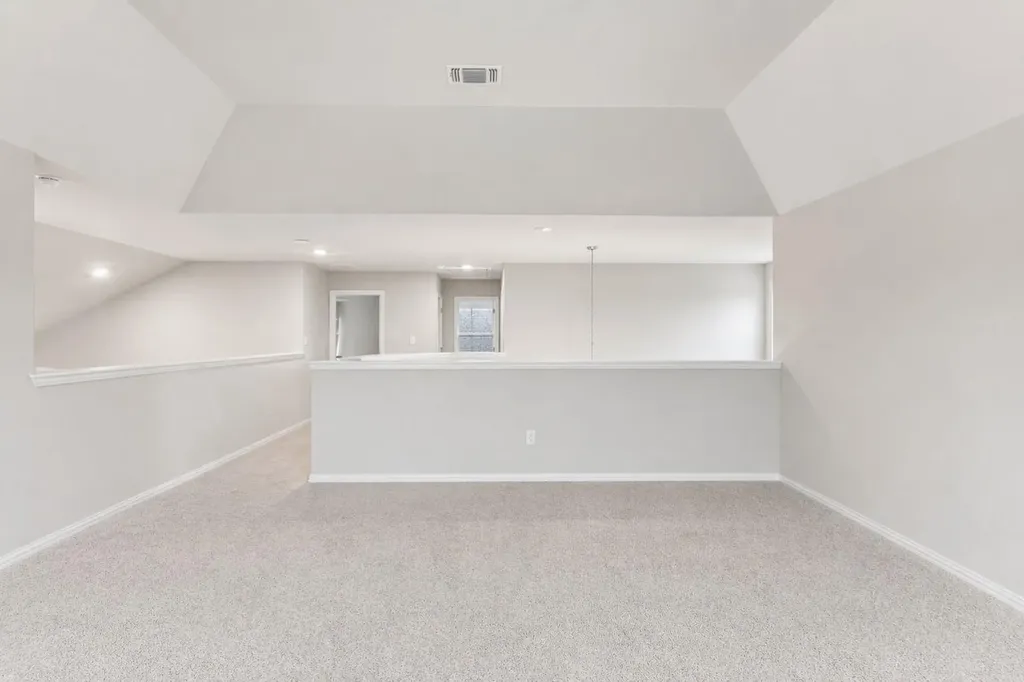 305 Painted Creek Way Kyle TX 78640