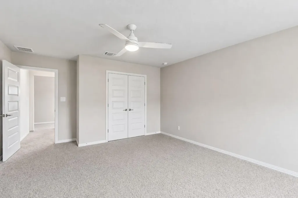 305 Painted Creek Way Kyle TX 78640