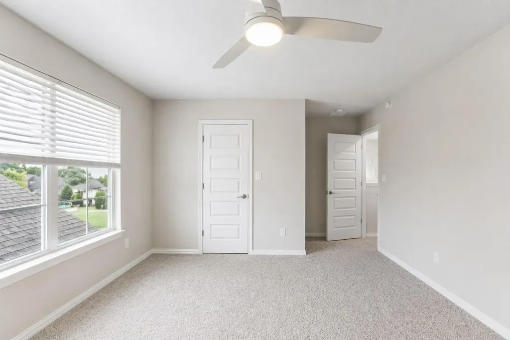 305 Painted Creek Way Kyle TX 78640