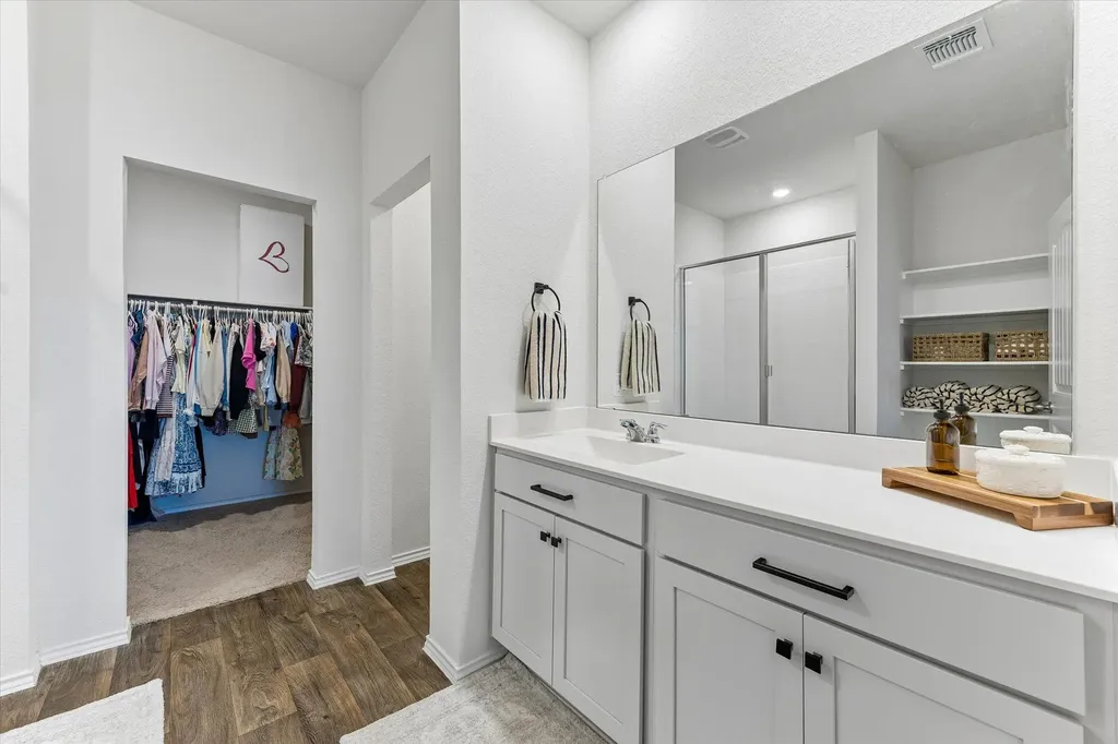 19300 Bear Grass Drive Elgin TX 78621