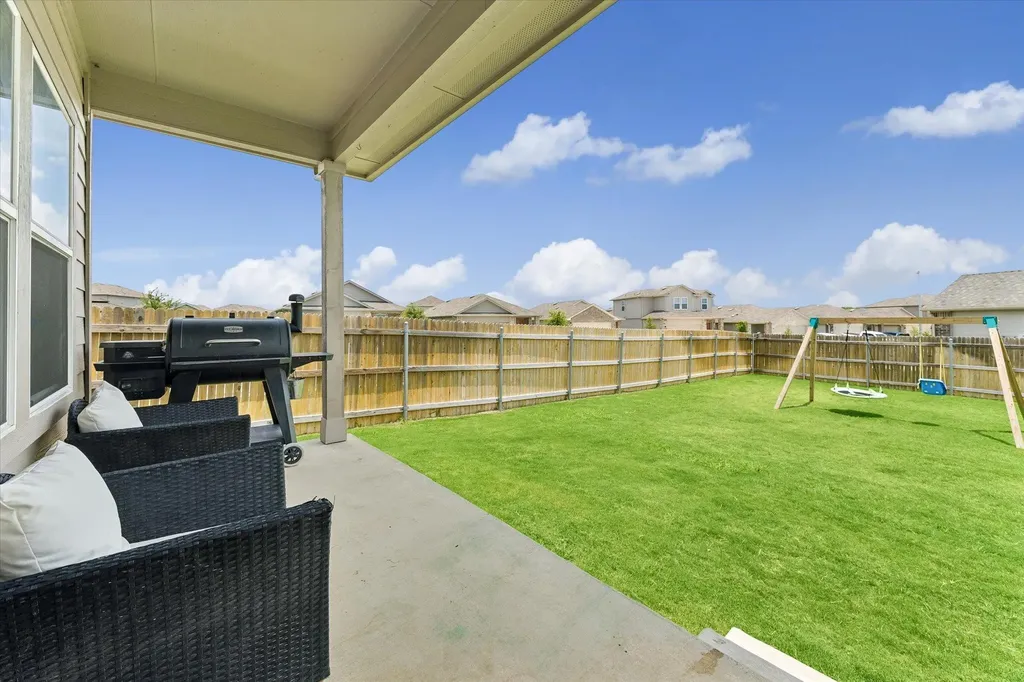 19300 Bear Grass Drive Elgin TX 78621
