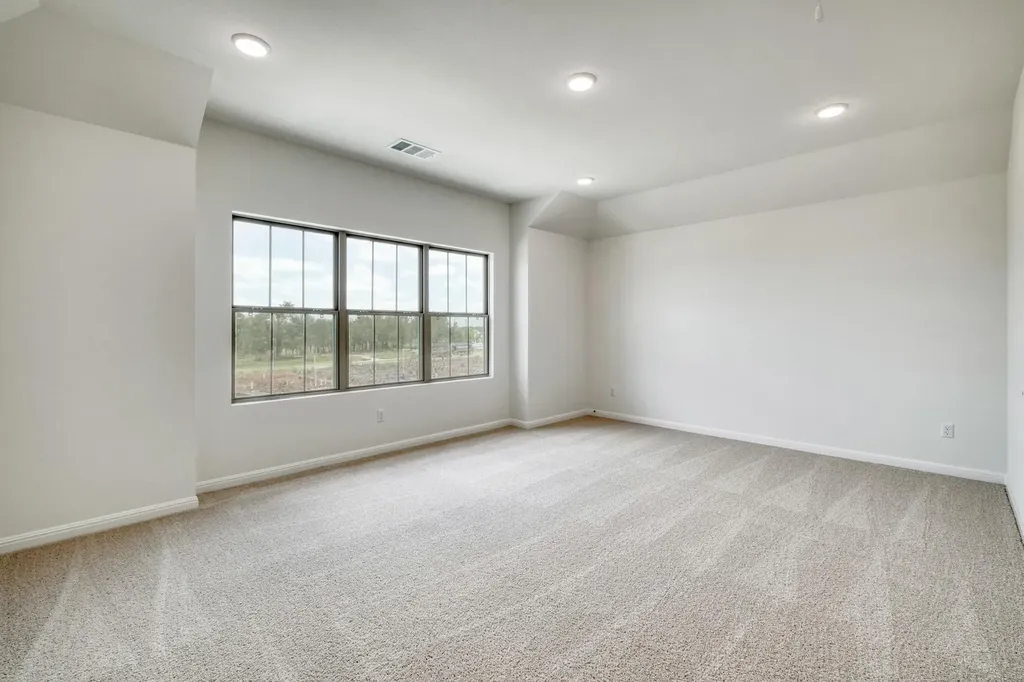 180 Hornet Street Elgin TX 78621