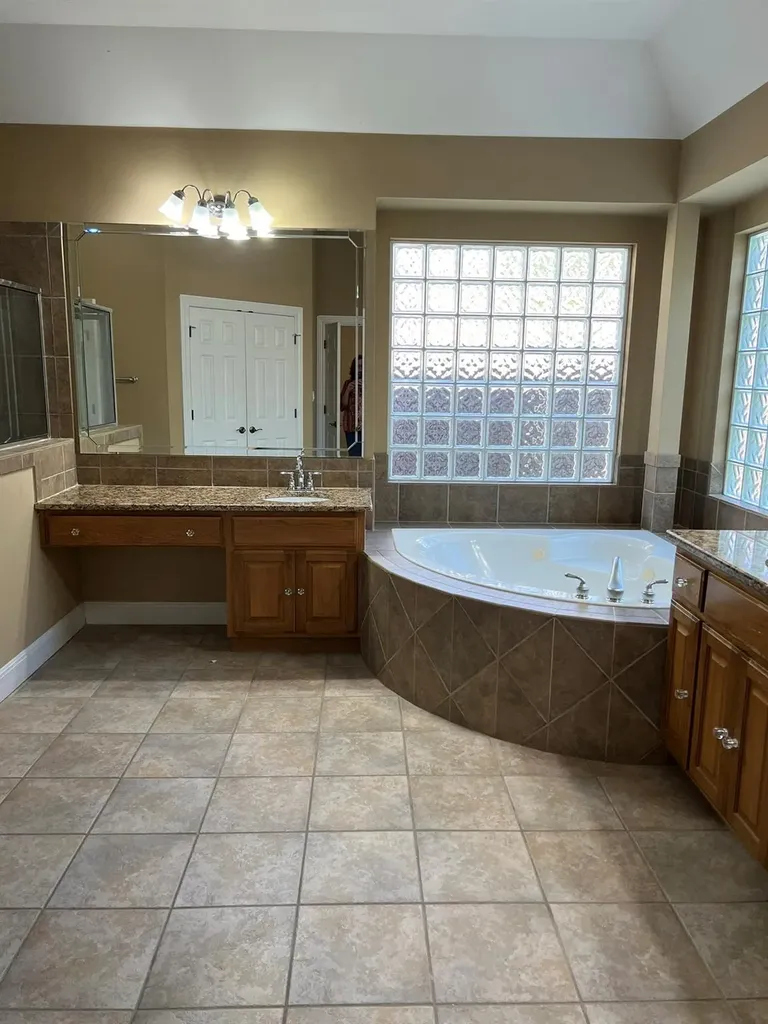 10103 Brightling Lane Austin TX 78750