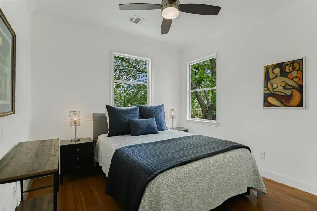 1501 Willow Street Austin TX 78702