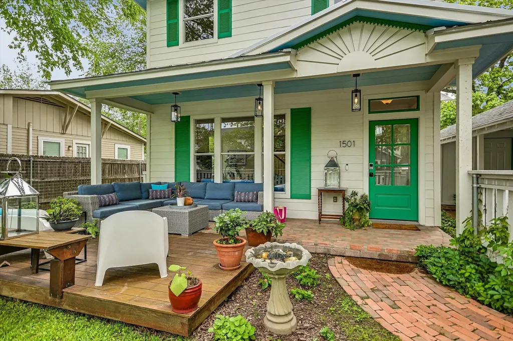 1501 Willow Street Austin TX 78702