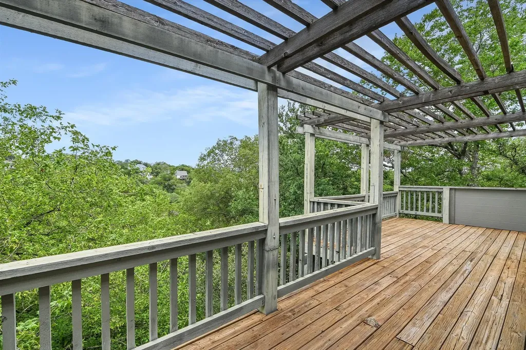 8804 Mountain Path Circle Austin TX 78759