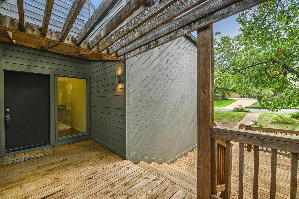 8804 Mountain Path Circle Austin TX 78759