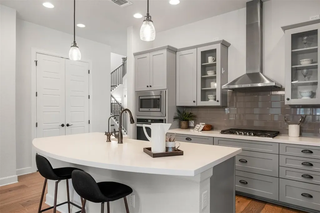 4313 Vaughan Street Austin TX 78723