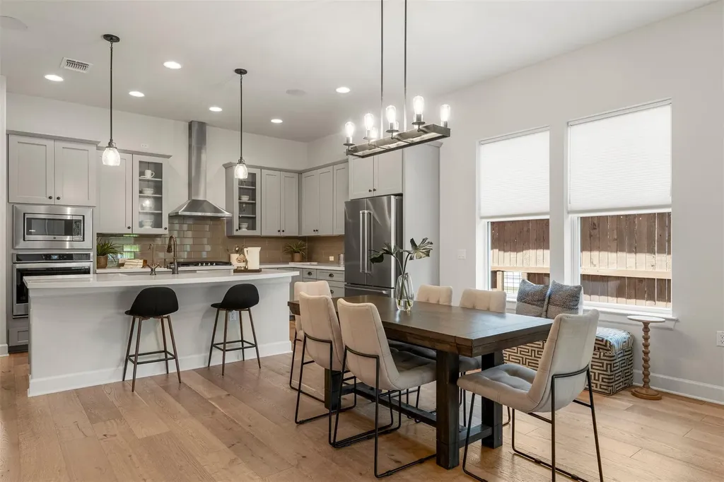 4313 Vaughan Street Austin TX 78723