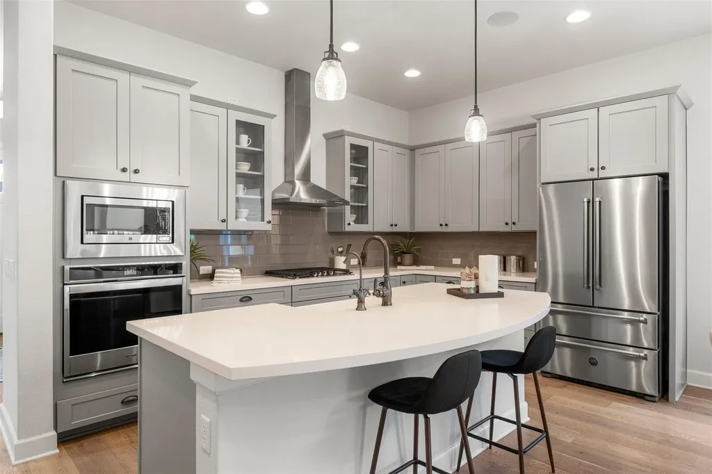 4313 Vaughan Street Austin TX 78723