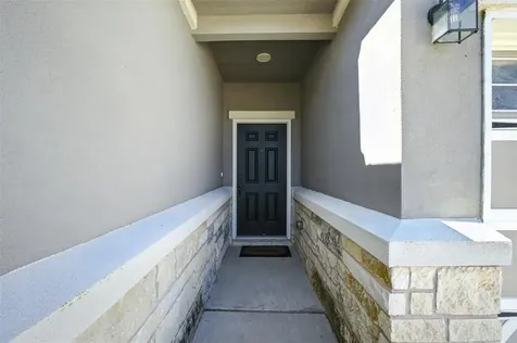 512 Lady Swiss Lane Hutto TX 78634