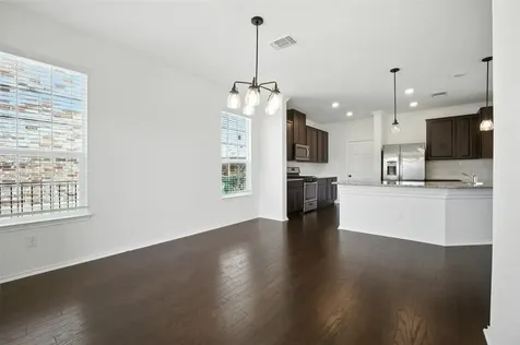 512 Lady Swiss Lane Hutto TX 78634