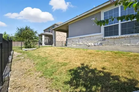 512 Lady Swiss Lane Hutto TX 78634