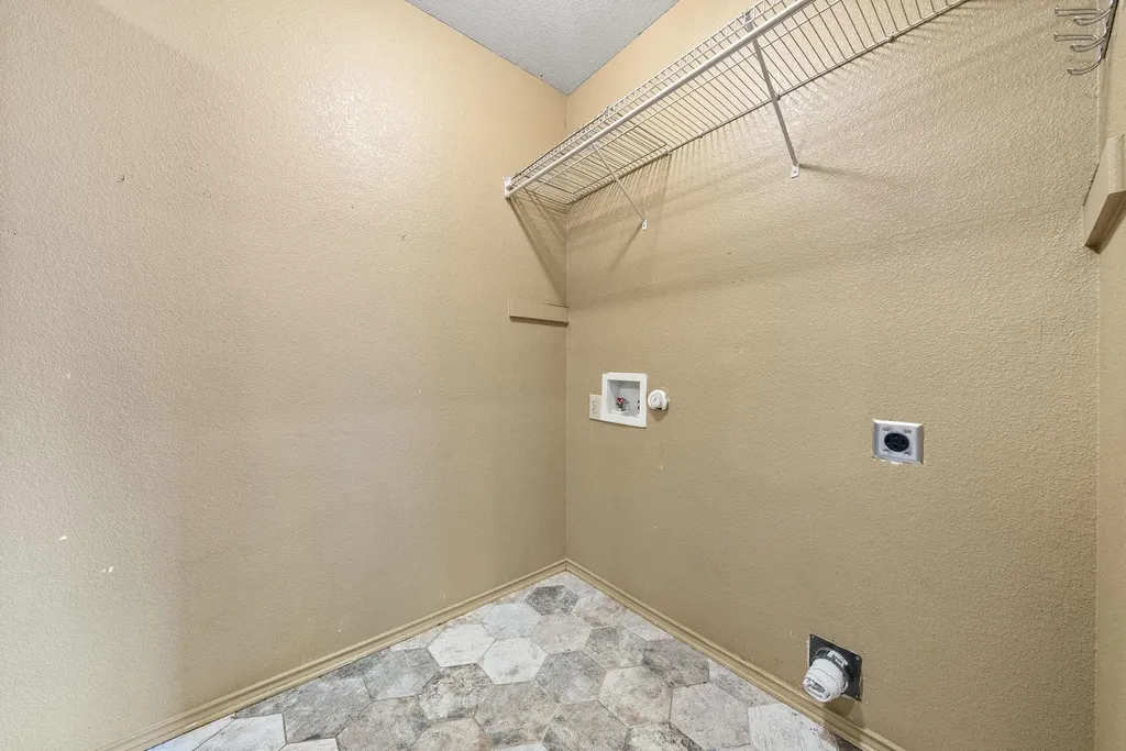 4405 Woodstock Drive Georgetown TX 78633