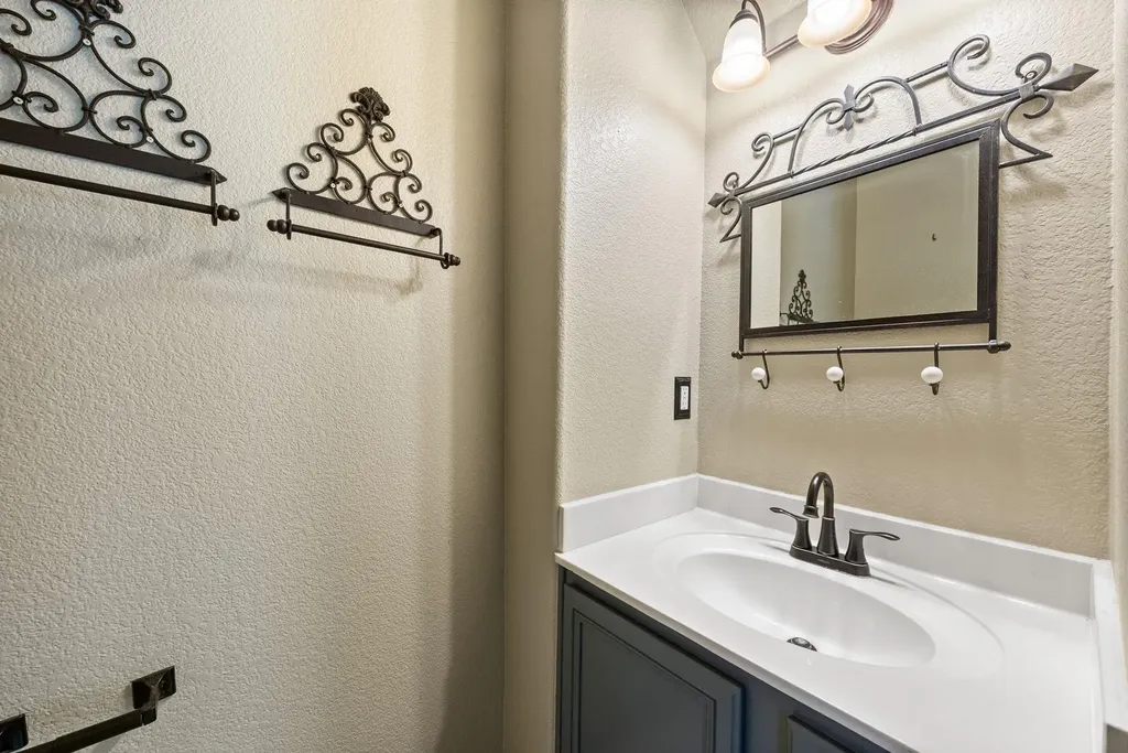 4405 Woodstock Drive Georgetown TX 78633
