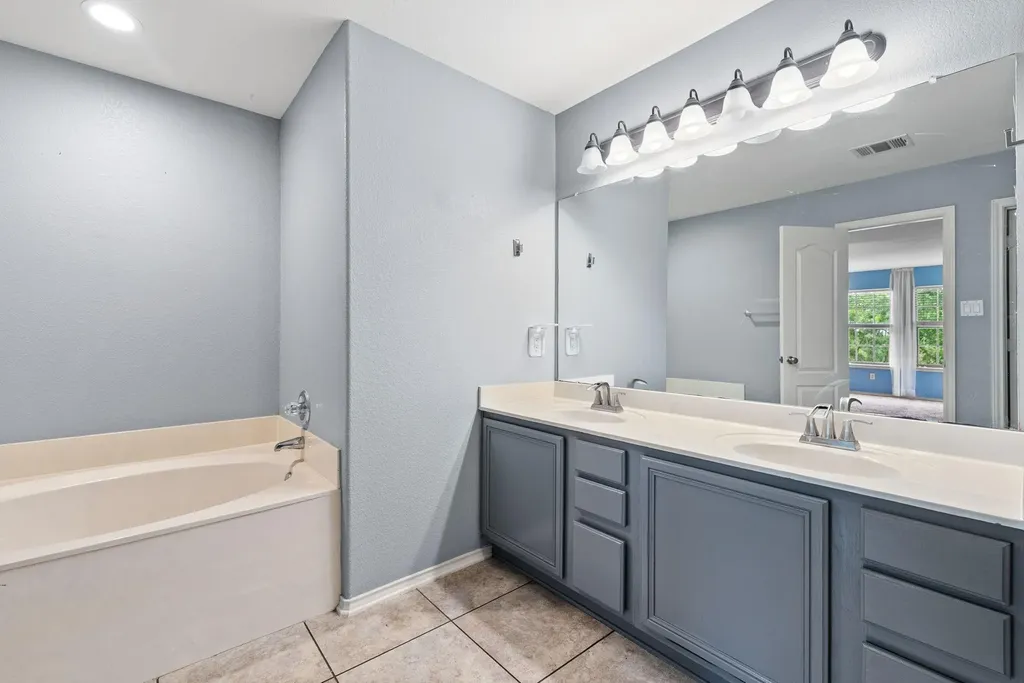4405 Woodstock Drive Georgetown TX 78633