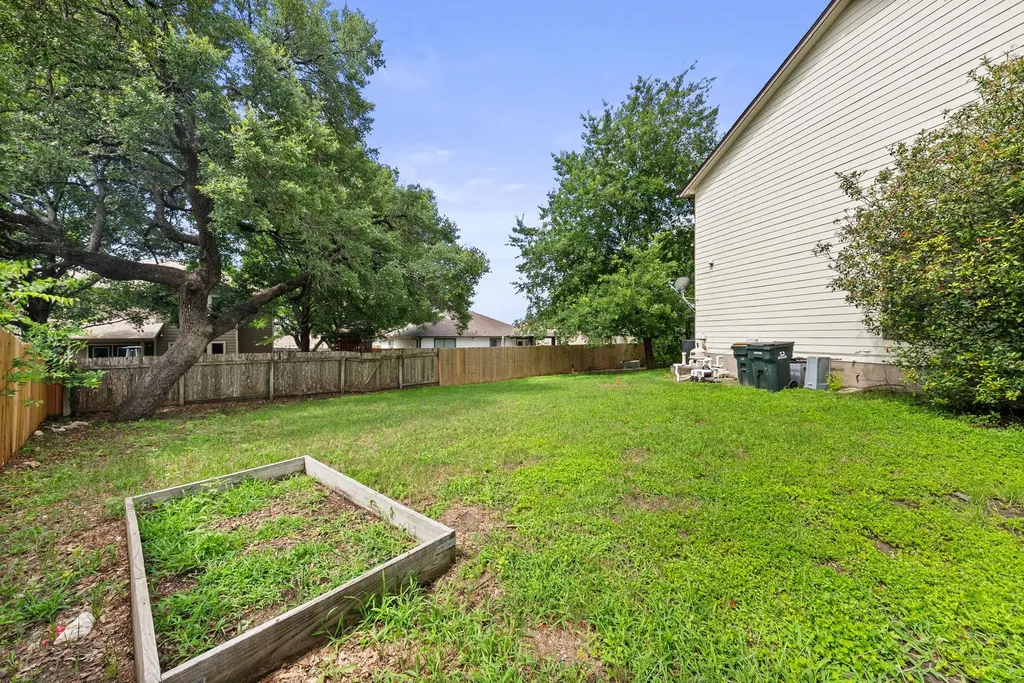 4405 Woodstock Drive Georgetown TX 78633