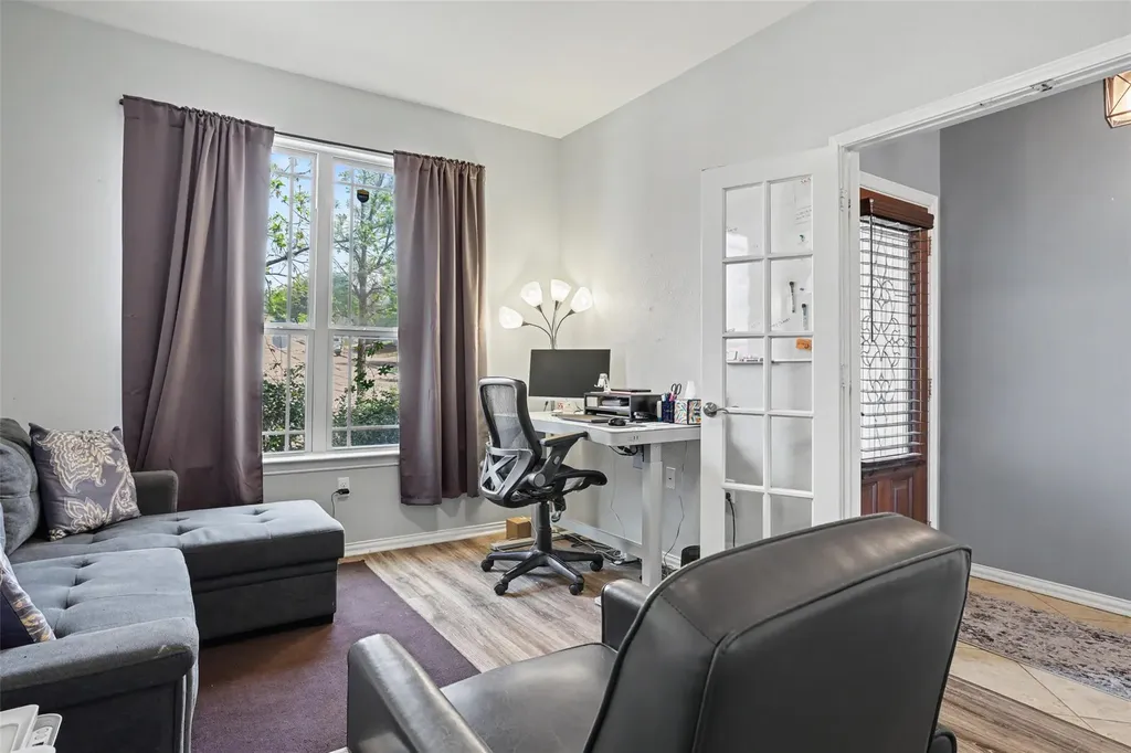 5845 Kleberg Trail Austin TX 78747