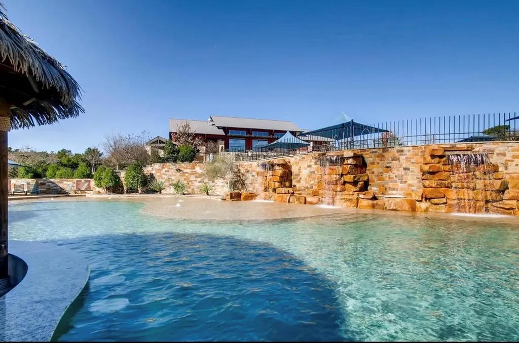 306 Olivia Drive Austin TX 78738