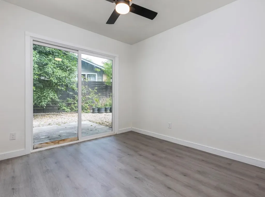 6702 Rockridge Court Austin TX 78744