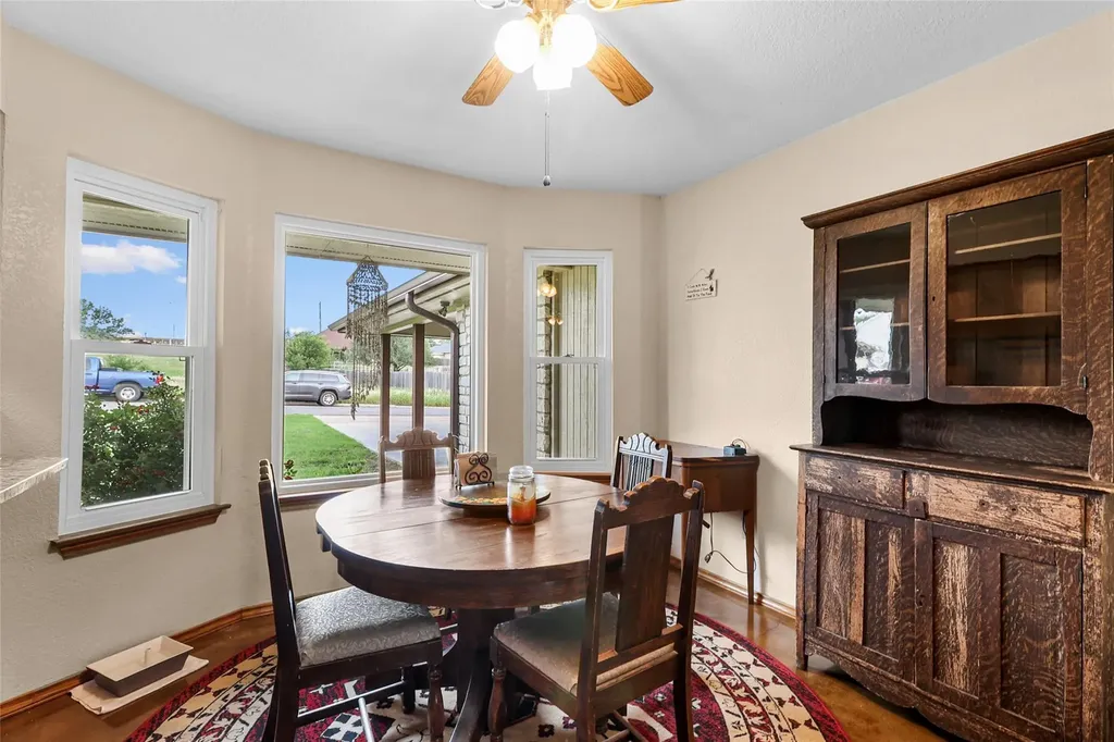 1304 Sunset Drive Marble Falls TX 78654
