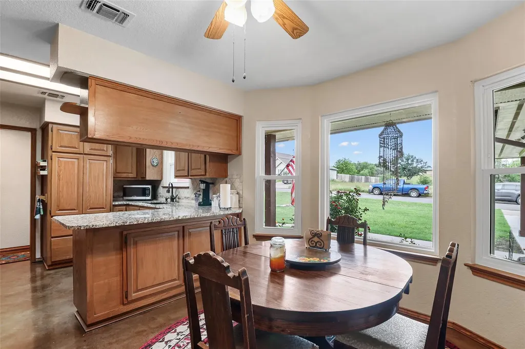 1304 Sunset Drive Marble Falls TX 78654