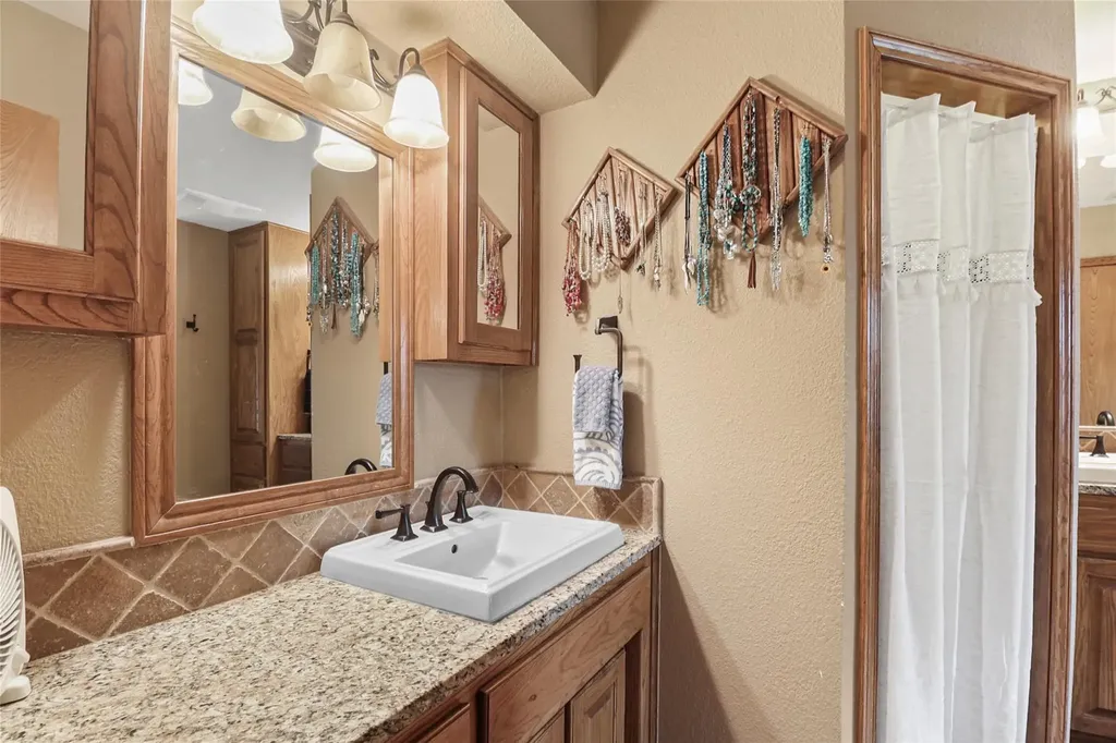 1304 Sunset Drive Marble Falls TX 78654
