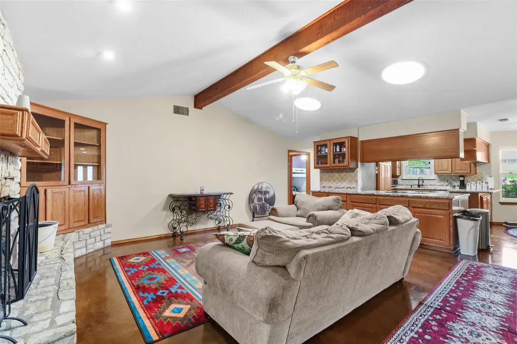 1304 Sunset Drive Marble Falls TX 78654